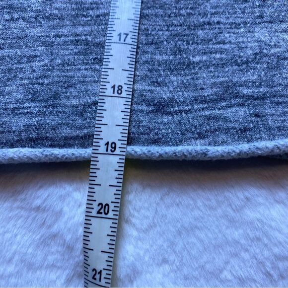 Reflex Gray Cropped Hooded Sweatshirt Size Large - Picture 7 of 8
